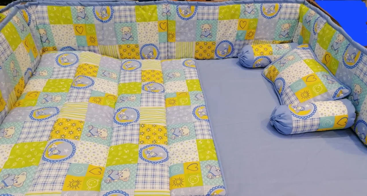 Teddy Bear Cot Set 017