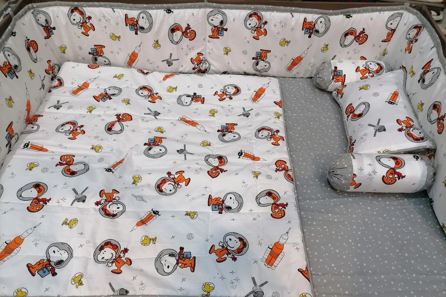 Astronaut Cot Set 001