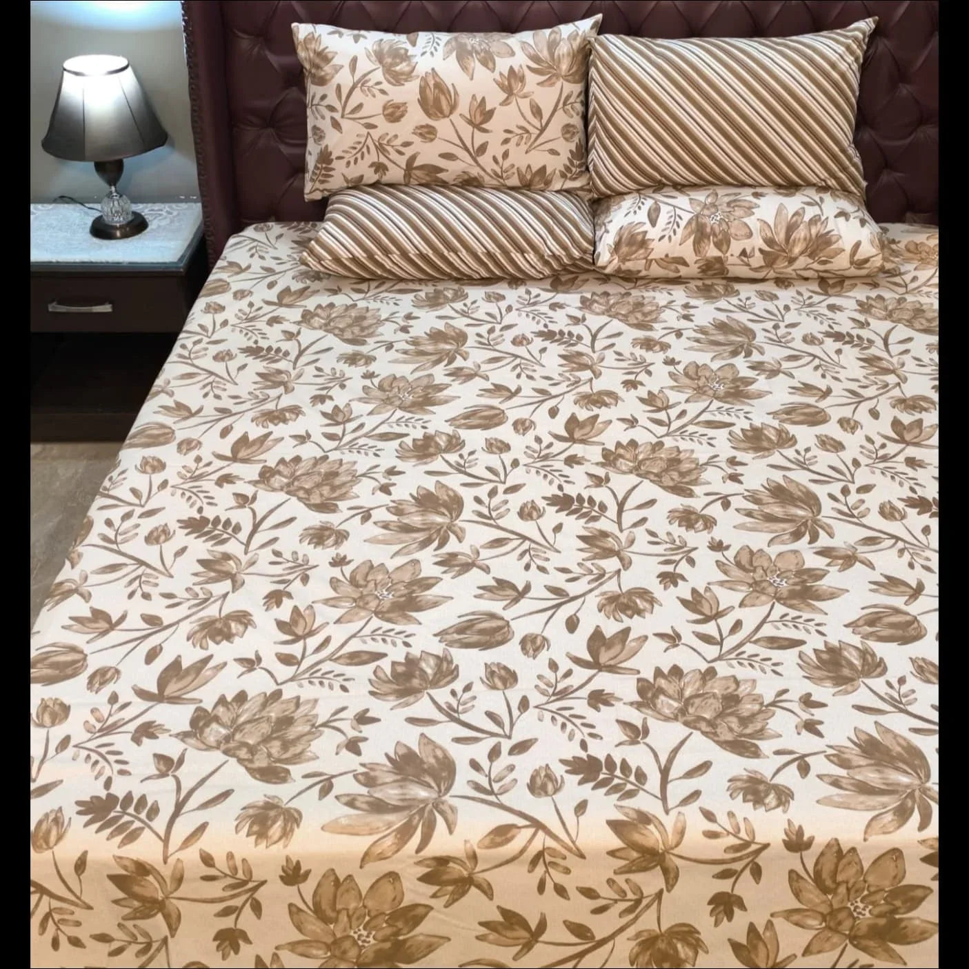 Light Brown Floral 024