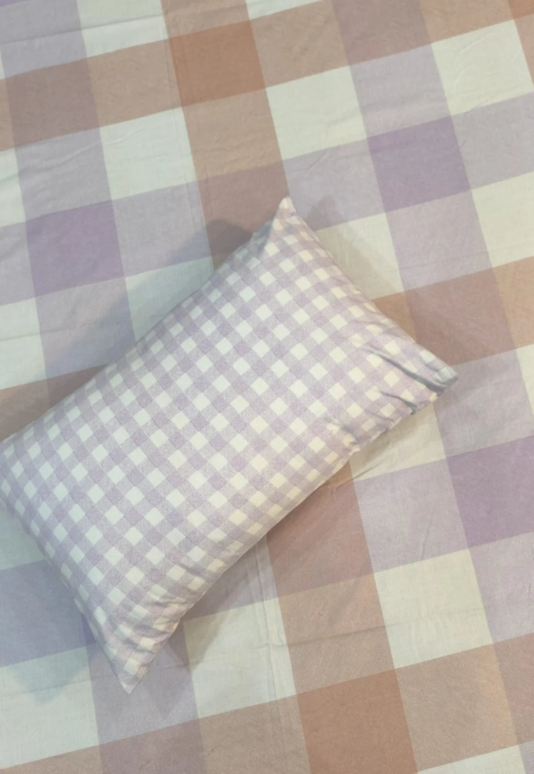 The Weekend Bed 057